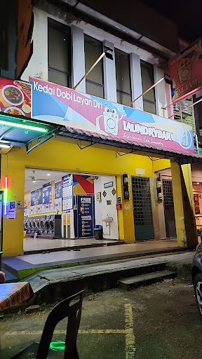 Laundrybar Self Service Laundry Sekyen 3, Bandar Baru Bangi Laundrybar Self Service Laundry Sekyen 3, Bandar Baru Bangi