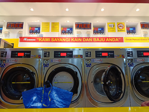 Laundrybar Self Service Laundry Mega Store Presint 8, Putrajaya Laundrybar Self Service Laundry Mega Store Presint 8, Putrajaya