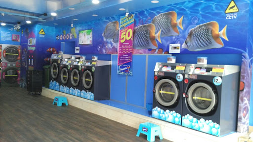 Dobi Bubblelab Kepala Batas (Self-service laundry)