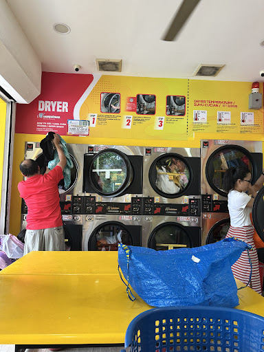 LaundryBar Self Service Laundry Taman Paragon Utama LaundryBar Self Service Laundry Taman Paragon Utama