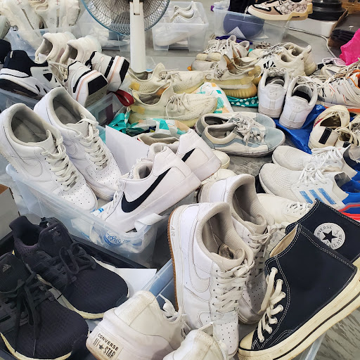 Pace Cleaning - Shoes Cleaning Drop Off Point @ Siew Tau Geh Wellness Food Pace Cleaning - Shoes Cleaning Drop Off Point @ Siew Tau Geh Wellness Food