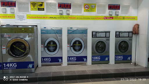 Laundrybar Padang Midin