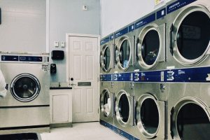 kedai dobi layan diri