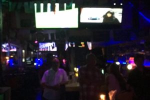 Laundry Bar di Bditong, Malaysia: Destinasi Santai Malam Terbaik dengan Musik Live