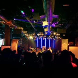 laundry bar di petaling jaya malaysia destinasi hiburan malam paling happening