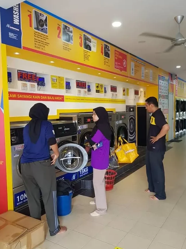 Laundrybar Pusat Komersial Universiti, S3 1 laundrybar pusat komersial universiti s3
