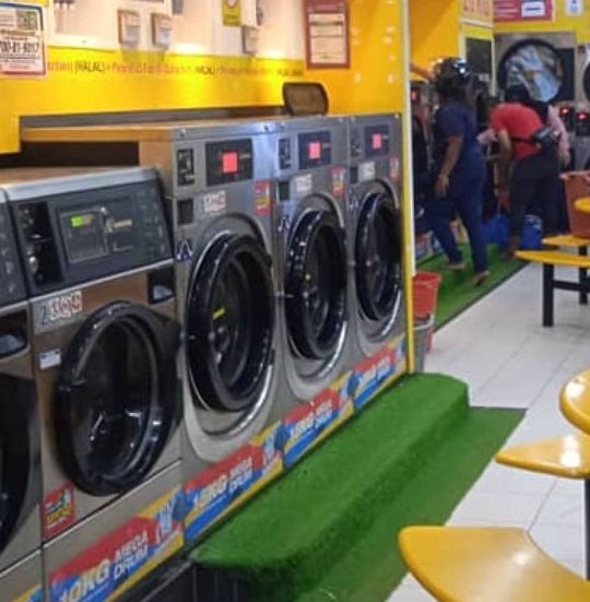 laundrybar self service laundry desa cempaka