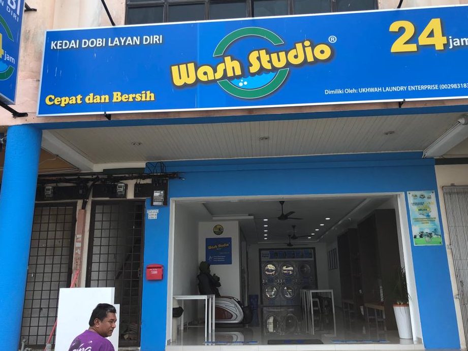 Wash Studio - Owned by Ukhwah Laundry 1 wash studio owned by ukhwah laundry